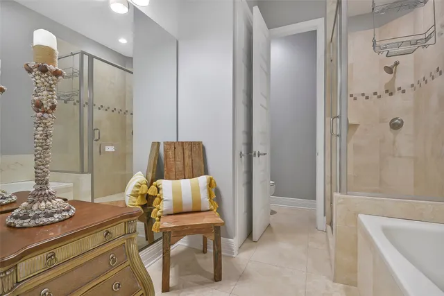 $8,500 | 801 East Beach Drive, Unit TW2704, Galveston, TX 77550