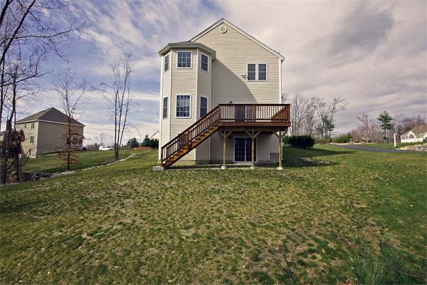 14 West Ledge Road Clinton, MA 01510 - Photo 6 of 15 Gallery Image 6