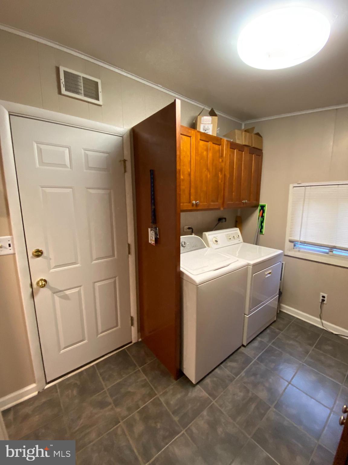 703 Beaumont Road Fairless Hills, PA 19030 - Photo 11 of 42 Gallery Image 11