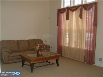 24 Palomar Road Sewell, NJ 08080 - Photo 2 of 12 Living Room