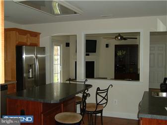 24 Palomar Road Sewell, NJ 08080 - Photo 9 of 12 Kitchen