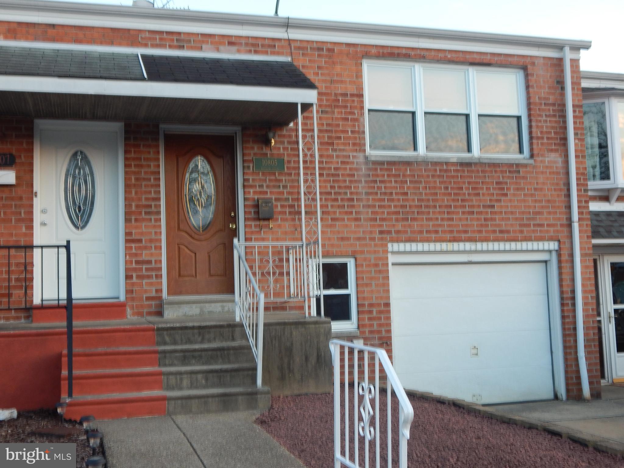 10805 Heflin Road Philadelphia, PA 19154 - Photo 1 of 13 Front
