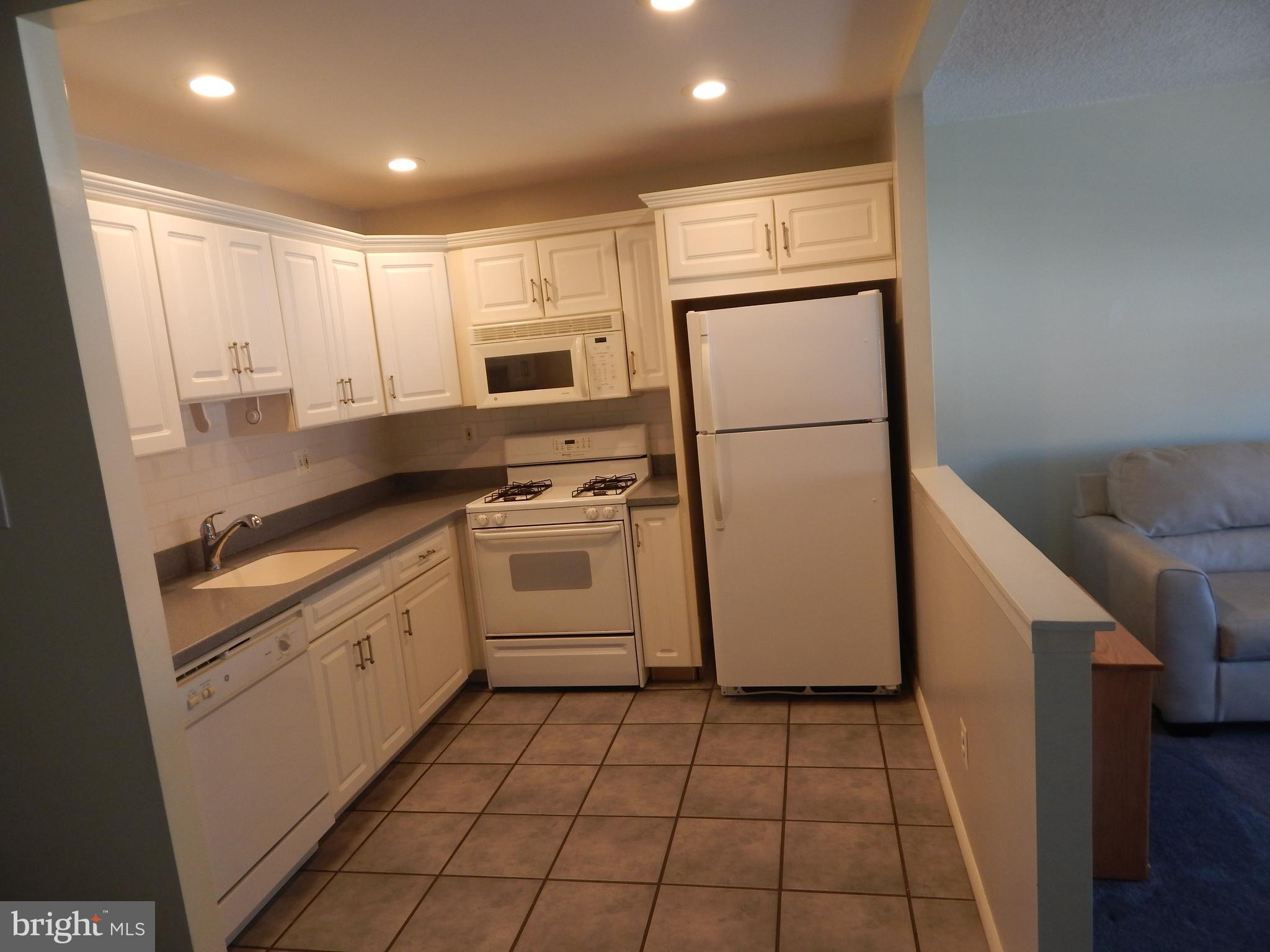 10805 Heflin Road Philadelphia, PA 19154 - Photo 13 of 13 Gallery Image 13