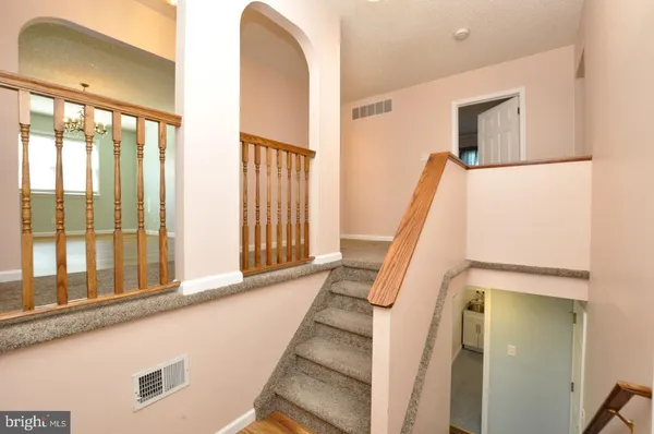 $600,000 | 192 Canterbury Road, Mount Laurel, NJ 08054