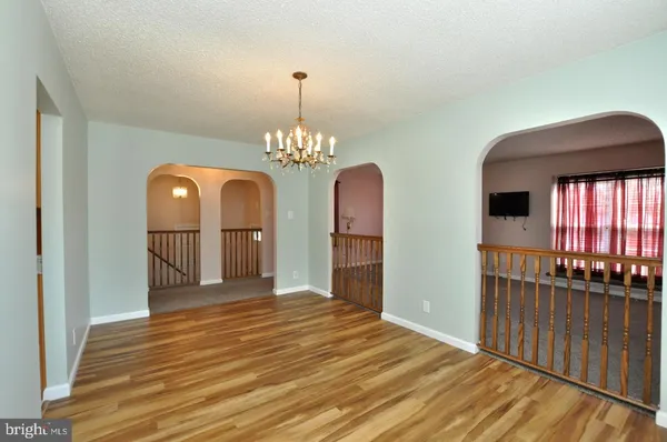 $600,000 | 192 Canterbury Road, Mount Laurel, NJ 08054