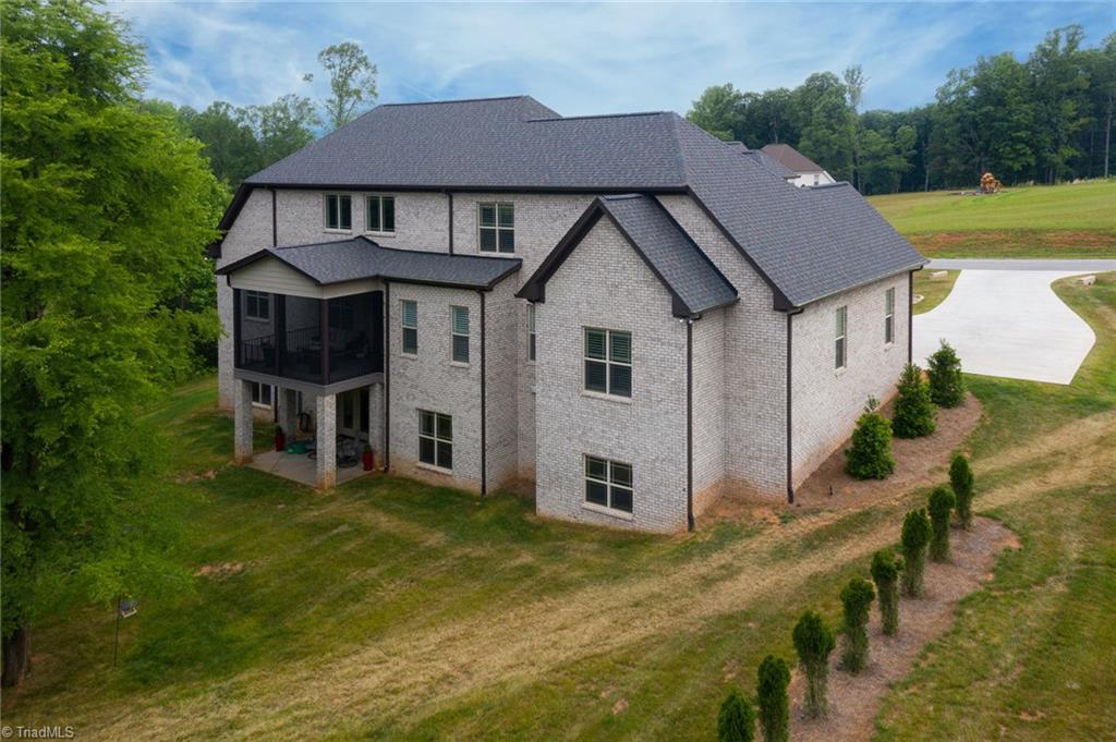 8605 Lathans Trail Oak Ridge, NC 27310 - Photo 7 of 46