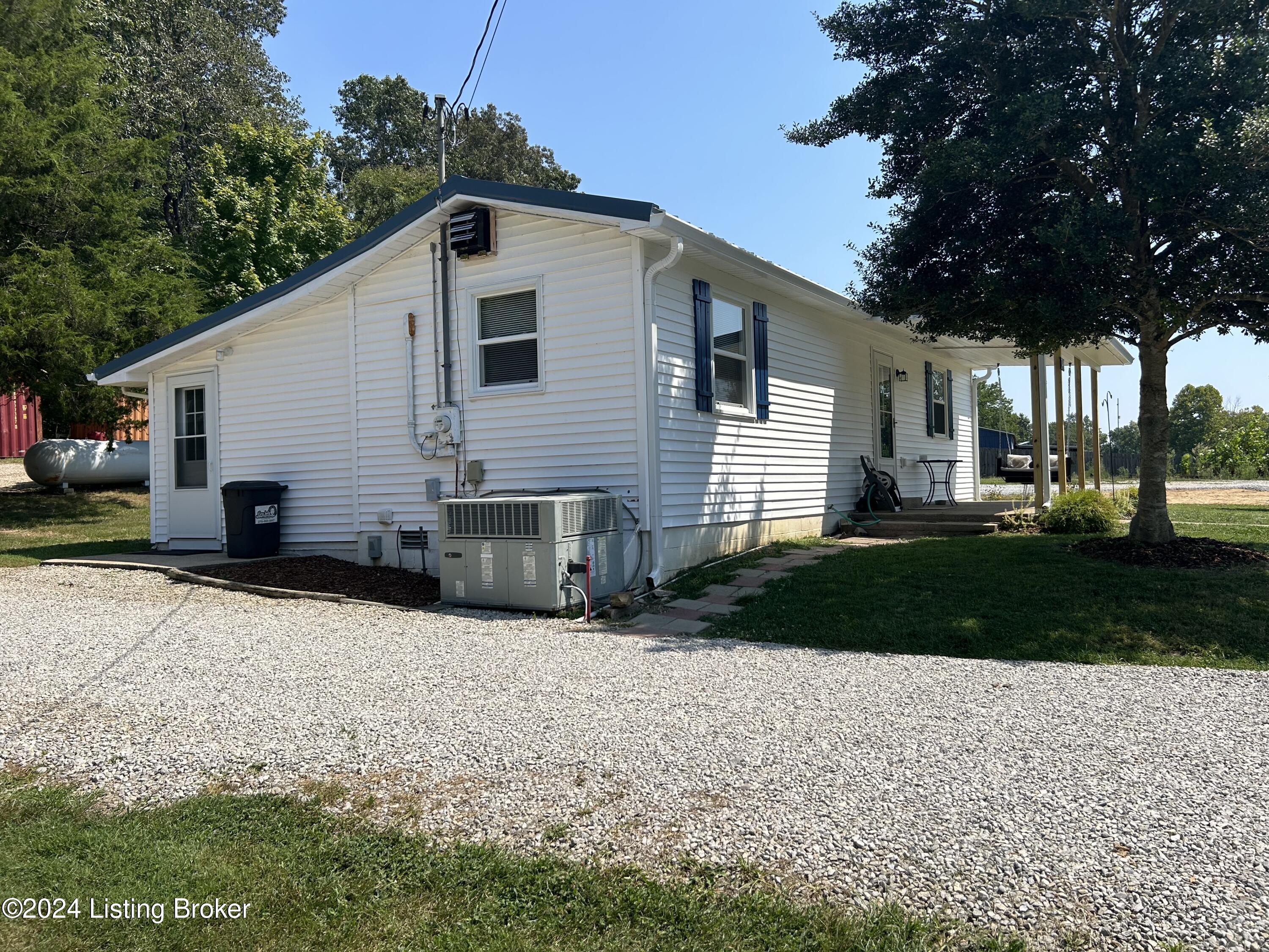 748 Mercer Bend Road Leitchfield, KY 42754 - Photo 38 of 42 IMG_9322
