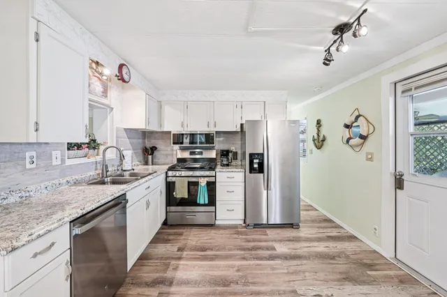 $139,900 | 4756 Northeast Blue Heron Lane, Jensen Beach, FL 34957