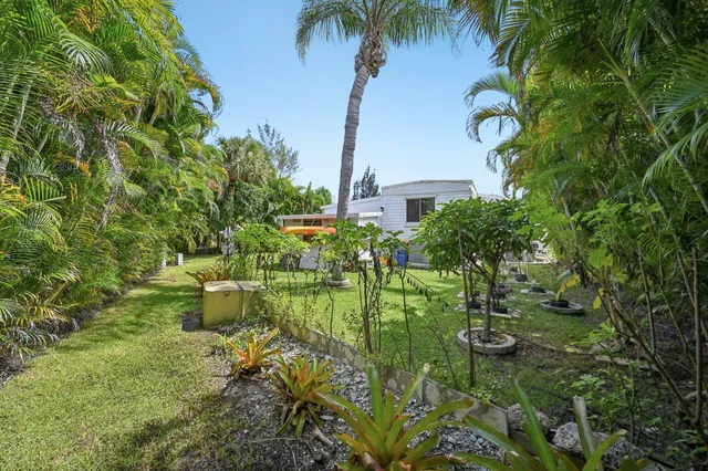 $139,900 | 4756 Northeast Blue Heron Lane, Jensen Beach, FL 34957