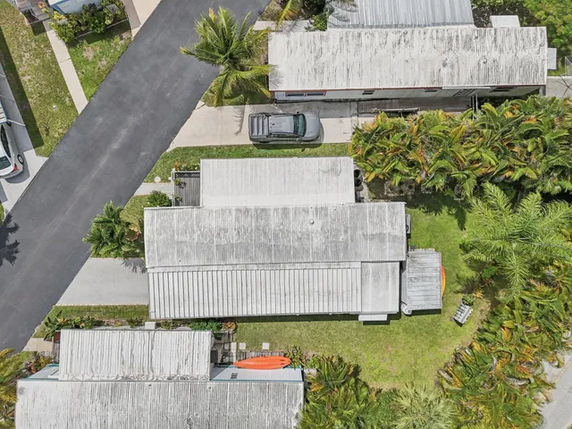 $139,900 | 4756 Northeast Blue Heron Lane, Jensen Beach, FL 34957