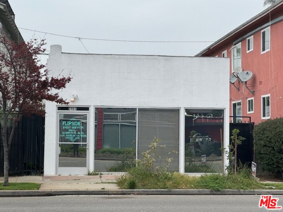 2461 South Robertson Blvd  