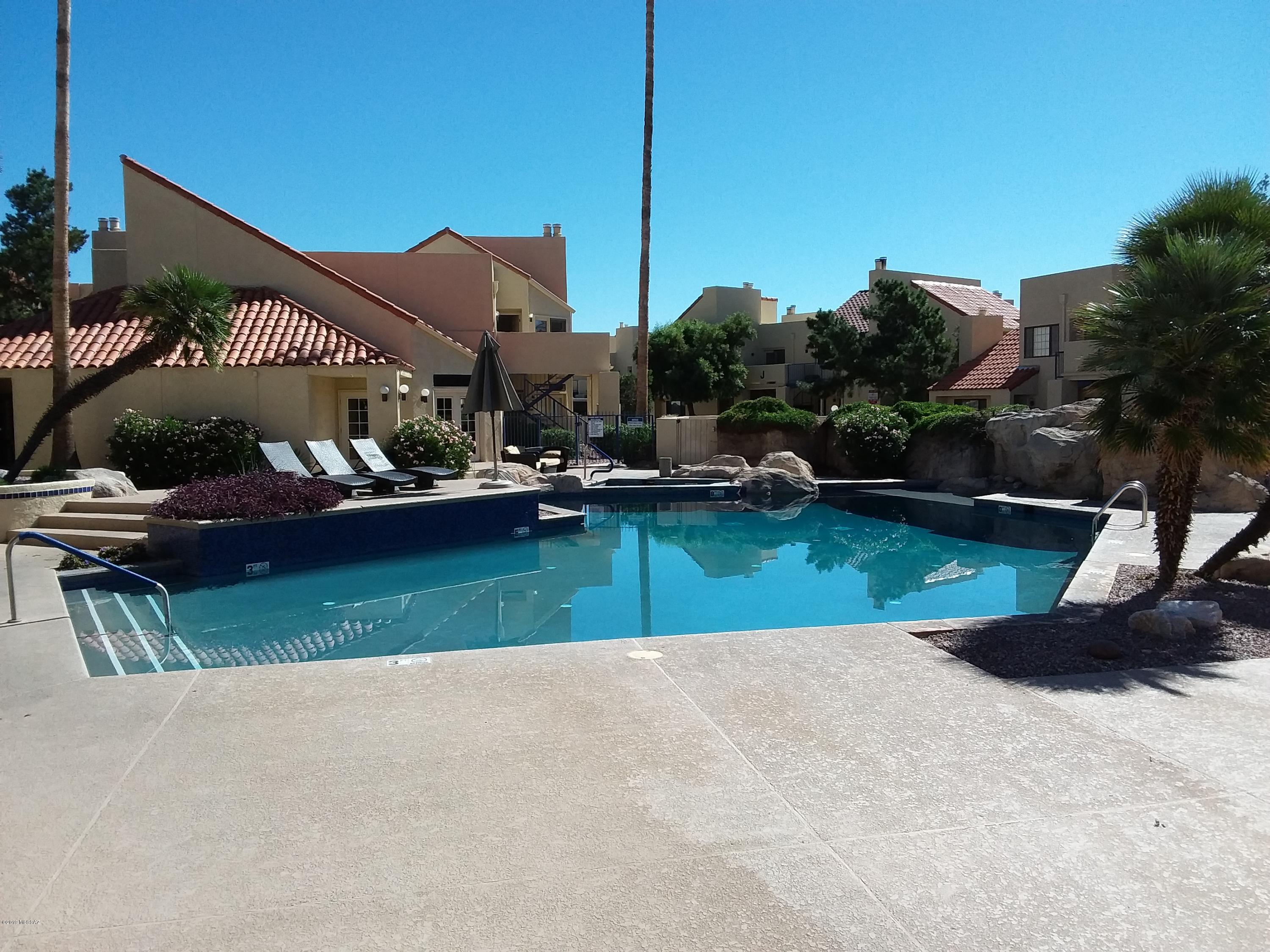1200 East River Road, Unit D51 Tucson, AZ 85718 - Photo 1 of 14