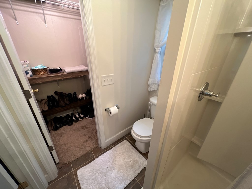 2050 Old River Road Charleston, TN 37310 - Photo 15 of 64 a bathroom with a sink and toilet