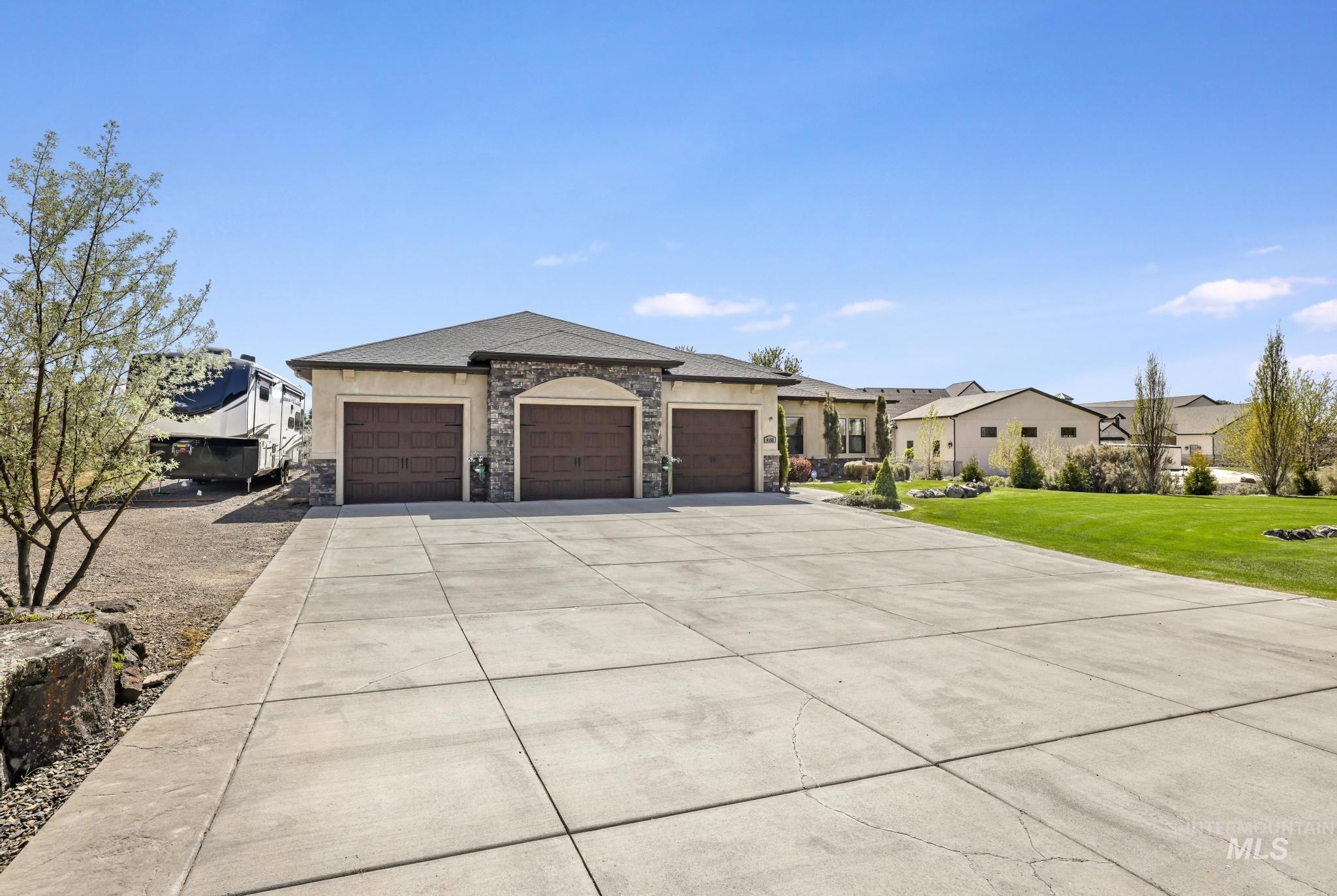 4152 North Meadow Ridge Circle Twin Falls, ID 83301 - Photo 3 of 49
