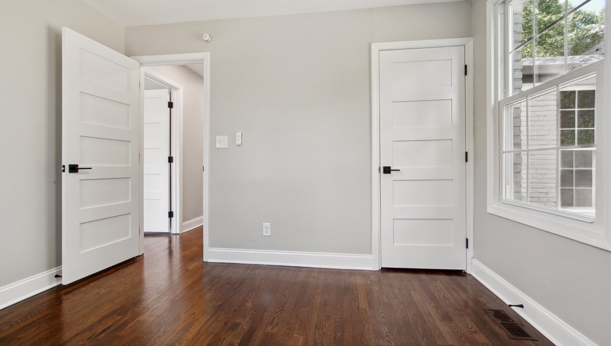 608 Hogan Road Nashville, TN 37220 - Photo 13 of 18 Gallery Image 13
