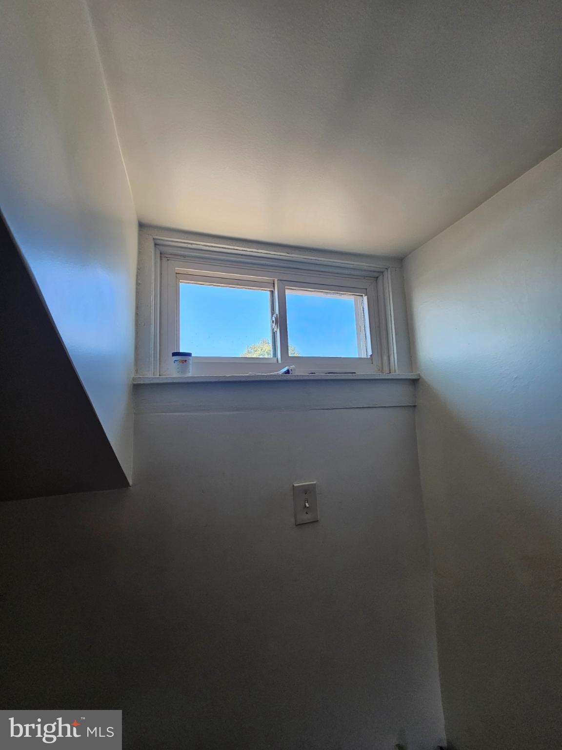 40 North Penn Street Aldan, PA 19018 - Photo 13 of 21 a view of a room that has a window