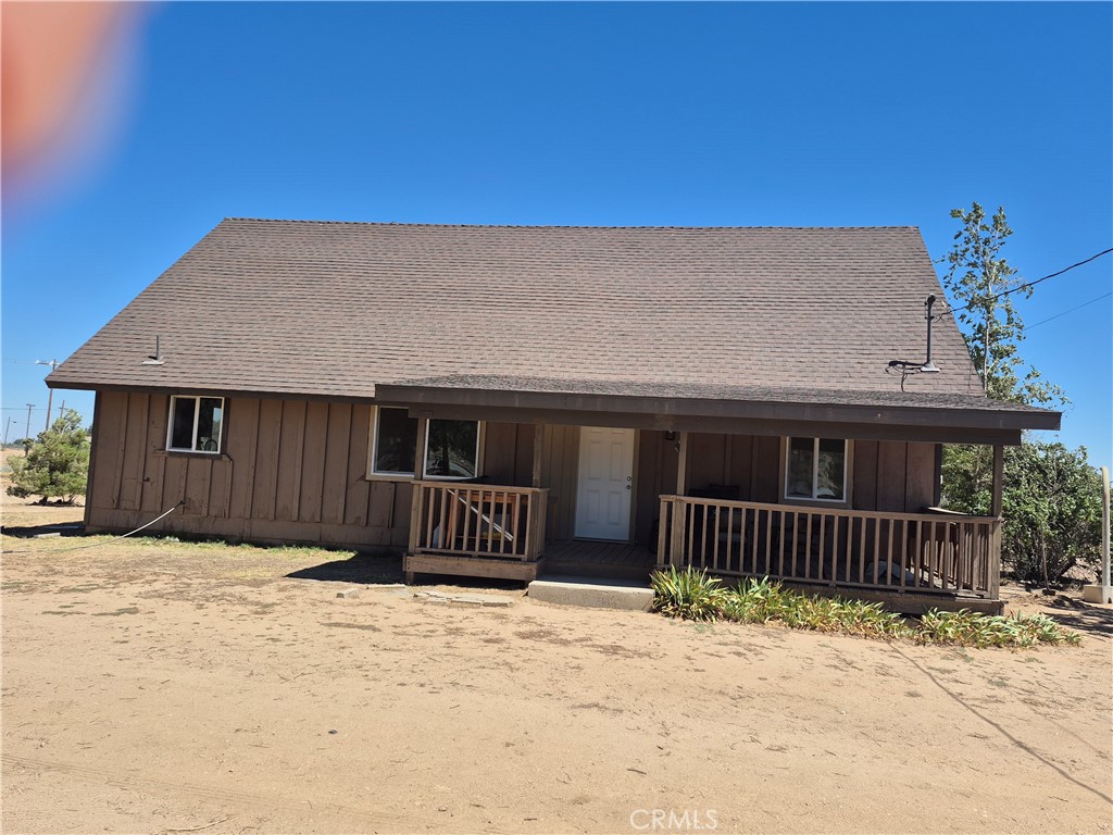 6906 Phelan Road Phelan, CA 92371 - Photo 2 of 11