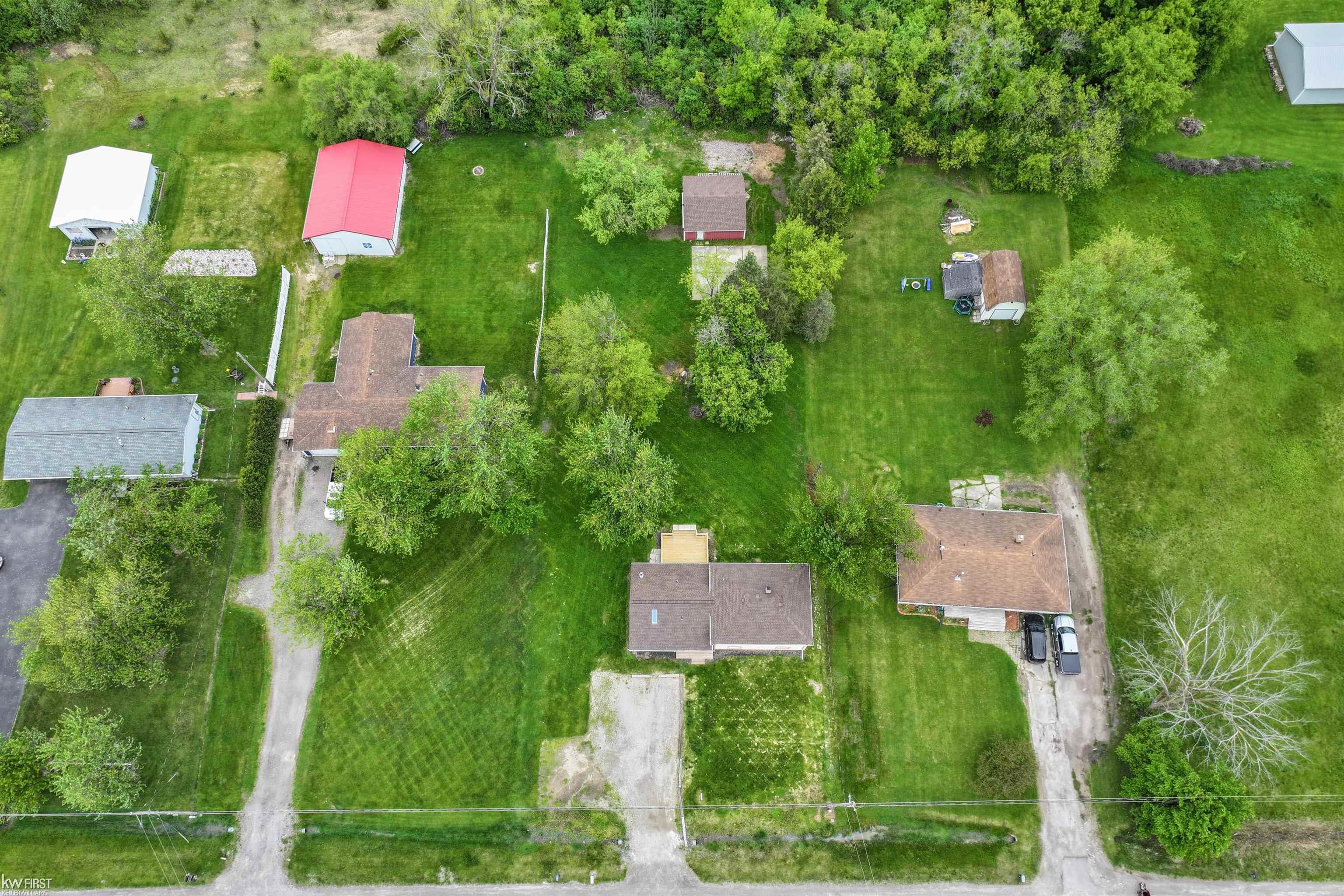 7447 East Bristol Road Davison, MI 48423 - Photo 33 of 37 50166842-c880e453-4143-4e43-b287-ec07d72adf53.JPG