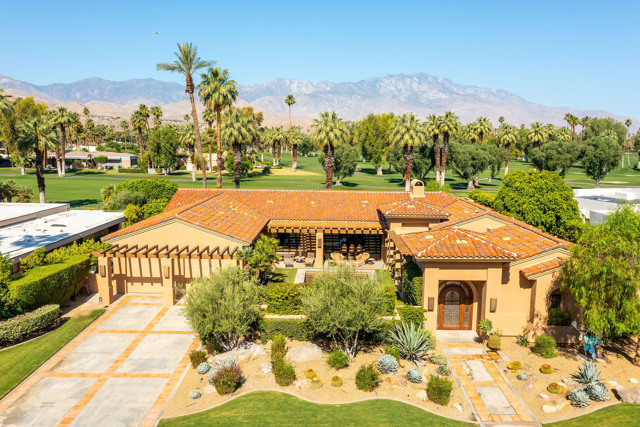 37551 Thompson Road Rancho Mirage, CA 92270 - Photo 1 of 48 Front exterior
