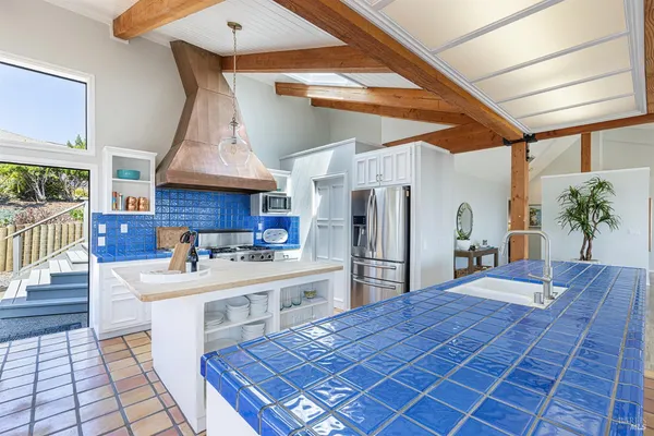 $2,095,000 | 20178 Osprey Drive, Bodega Bay, CA 94923