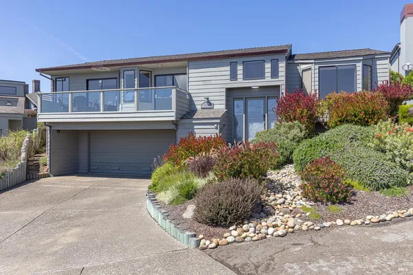 $2,095,000 | 20178 Osprey Drive, Bodega Bay, CA 94923