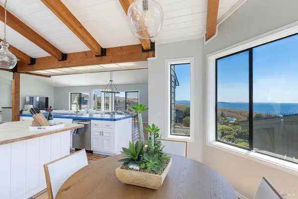 $2,095,000 | 20178 Osprey Drive, Bodega Bay, CA 94923