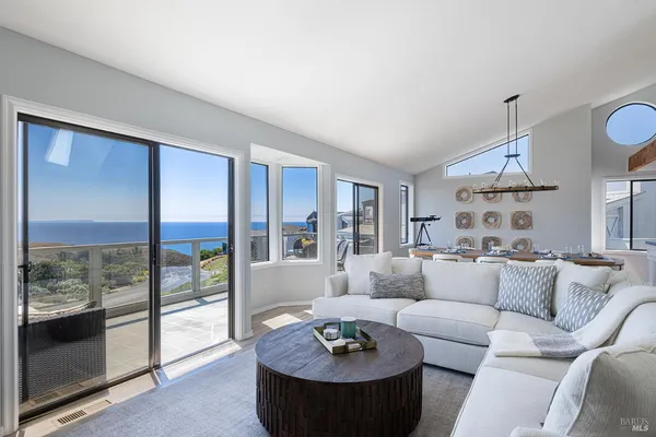 $2,095,000 | 20178 Osprey Drive, Bodega Bay, CA 94923