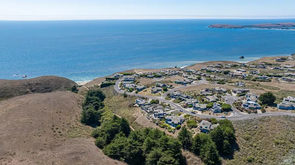 $2,095,000 | 20178 Osprey Drive, Bodega Bay, CA 94923