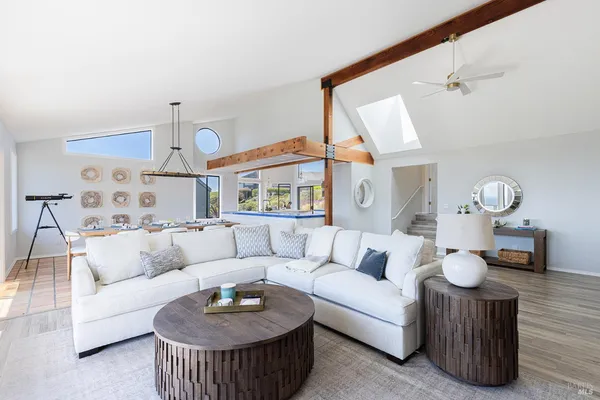 $2,095,000 | 20178 Osprey Drive, Bodega Bay, CA 94923