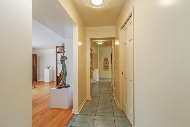 6 Aintree Road St. Charles, IL 60174 - Photo 24 of 59