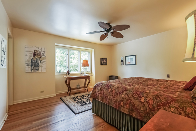 6 Aintree Road St. Charles, IL 60174 - Photo 32 of 59