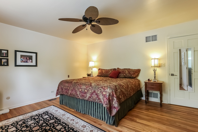 6 Aintree Road St. Charles, IL 60174 - Photo 33 of 59
