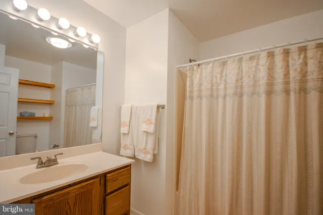 $324,900 | 5867 Kirknewton Drive, Salisbury, MD 21804