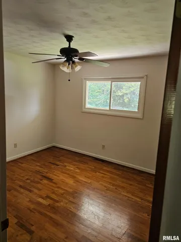 $225,000 | 105-109 North Sunny Slope Street, West Frankfort, IL 62896