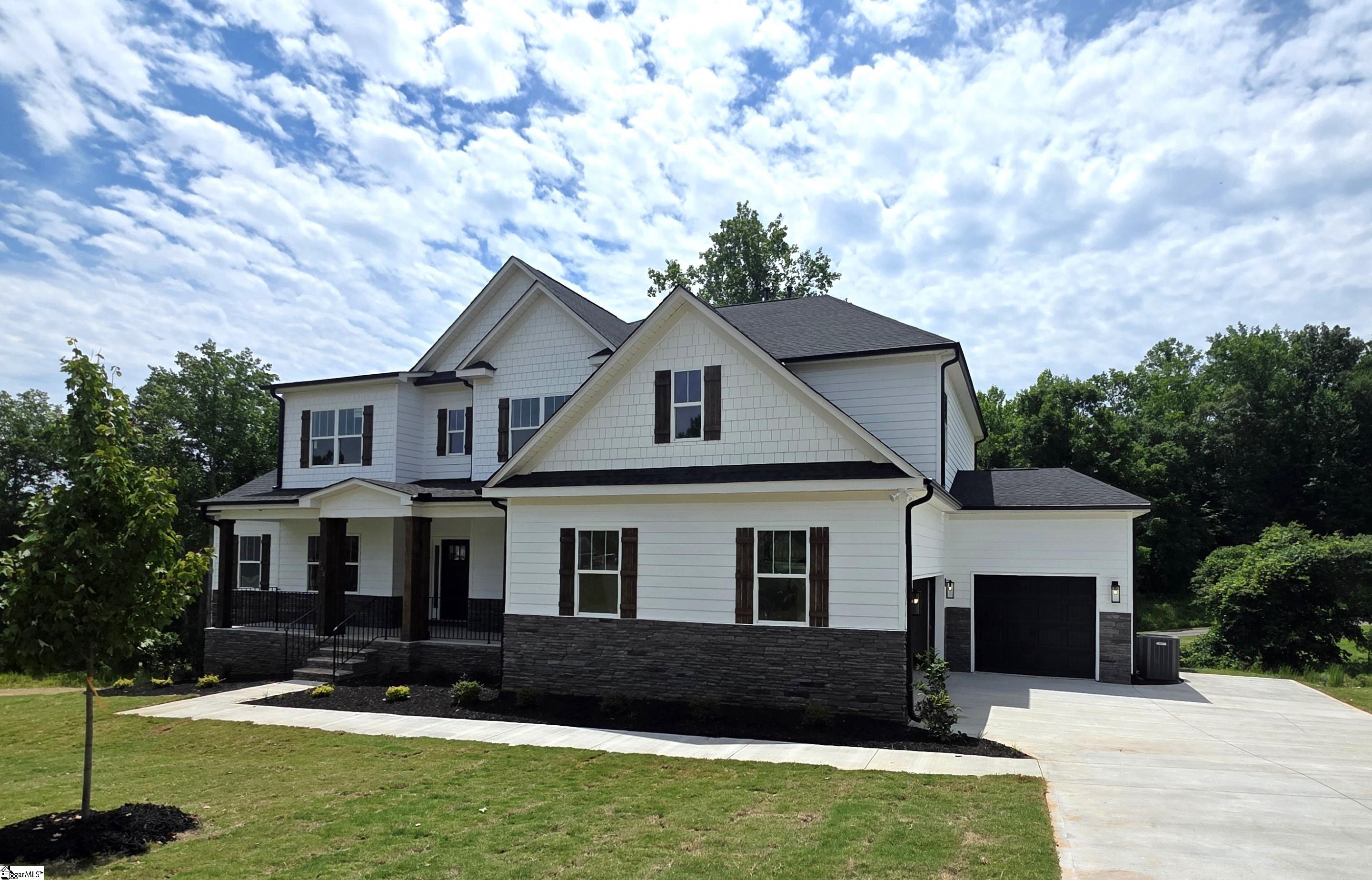 243 Holly Br Road Piedmont, SC 29673 - Photo 2 of 22