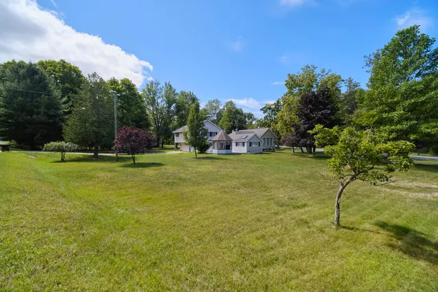 $449,000 | 6665 Lakeshore Road, Manistee, MI 49660