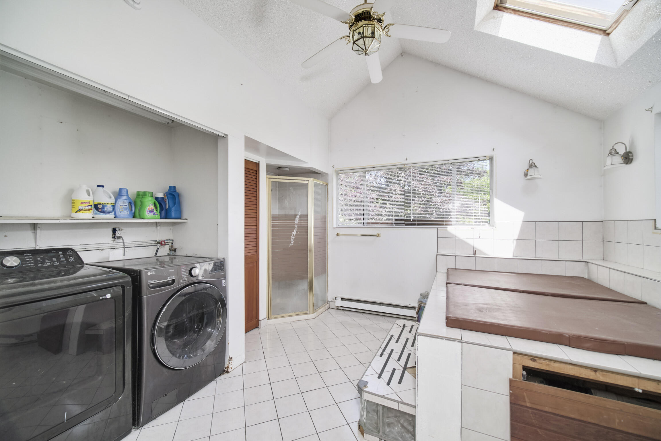 6665 Lakeshore Road Manistee, MI 49660 - Photo 28 of 50 1st Floor Bathroom/Laundry