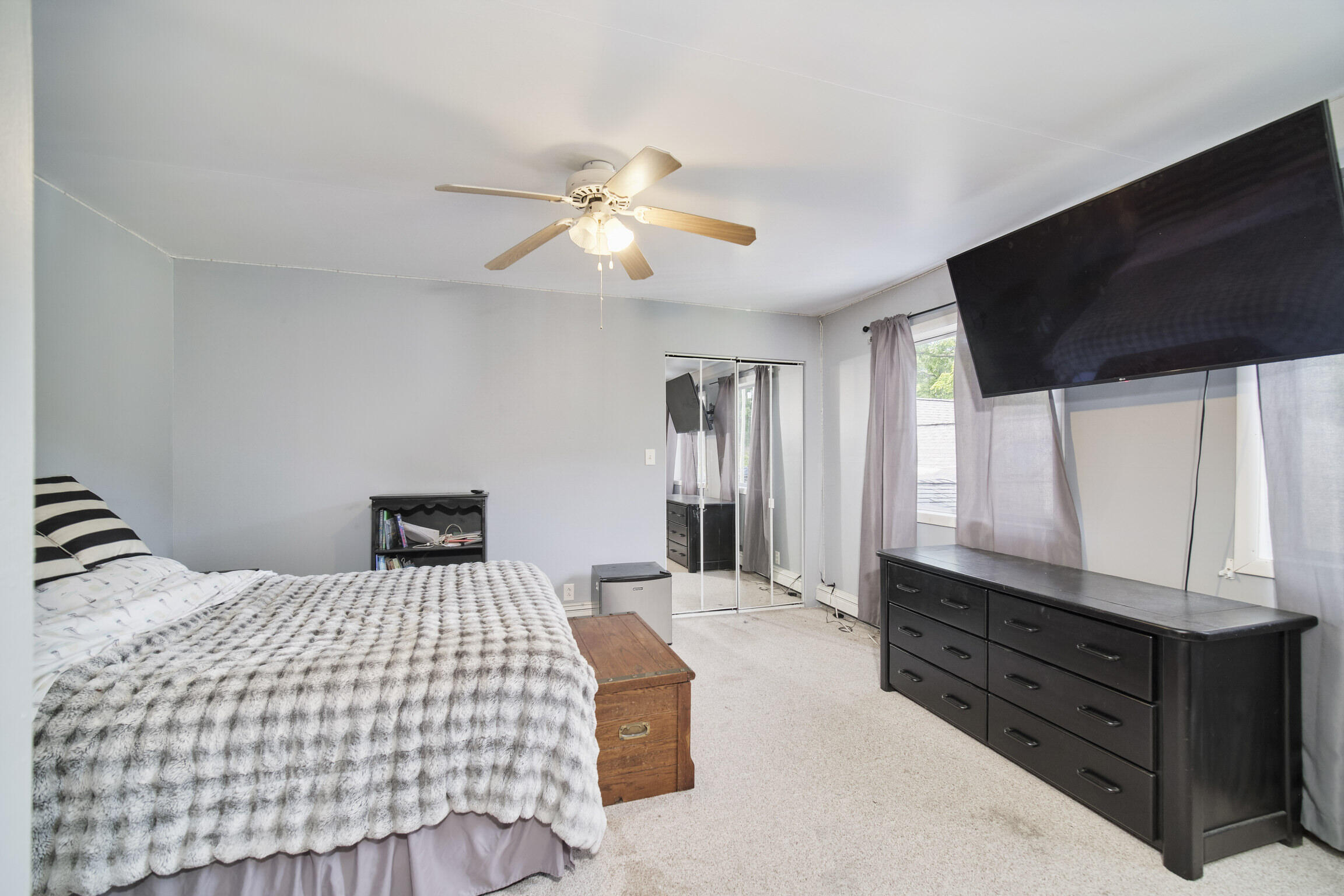 6665 Lakeshore Road Manistee, MI 49660 - Photo 37 of 50 Bedroom 5