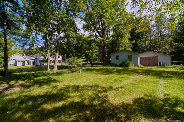 $449,000 | 6665 Lakeshore Road, Manistee, MI 49660