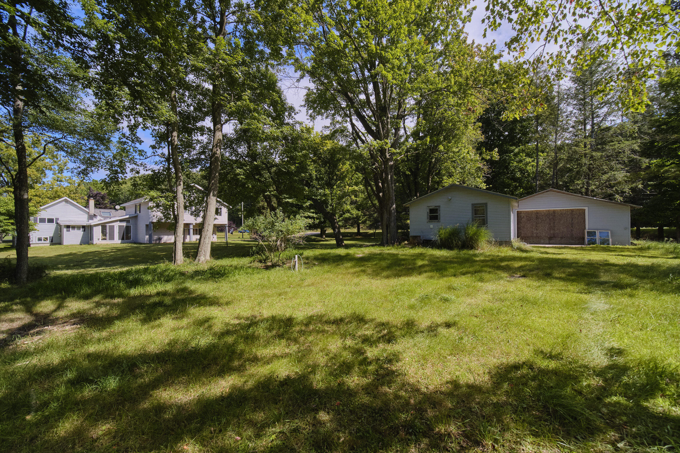 6665 Lakeshore Road Manistee, MI 49660 - Photo 44 of 50 East Yard