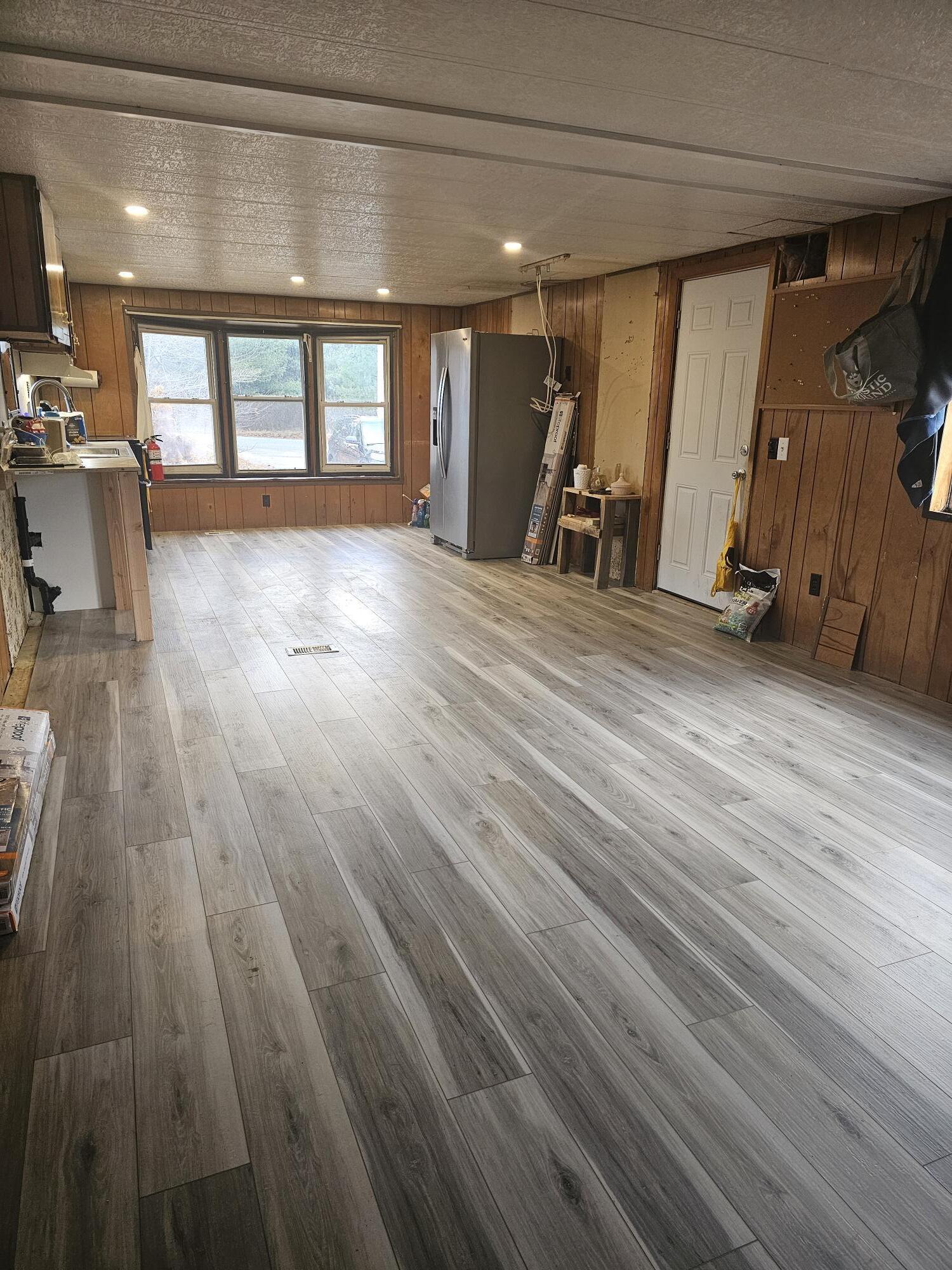 38 Coldwater Brook Road Oxford, ME 04270 - Photo 5 of 14 1000015912