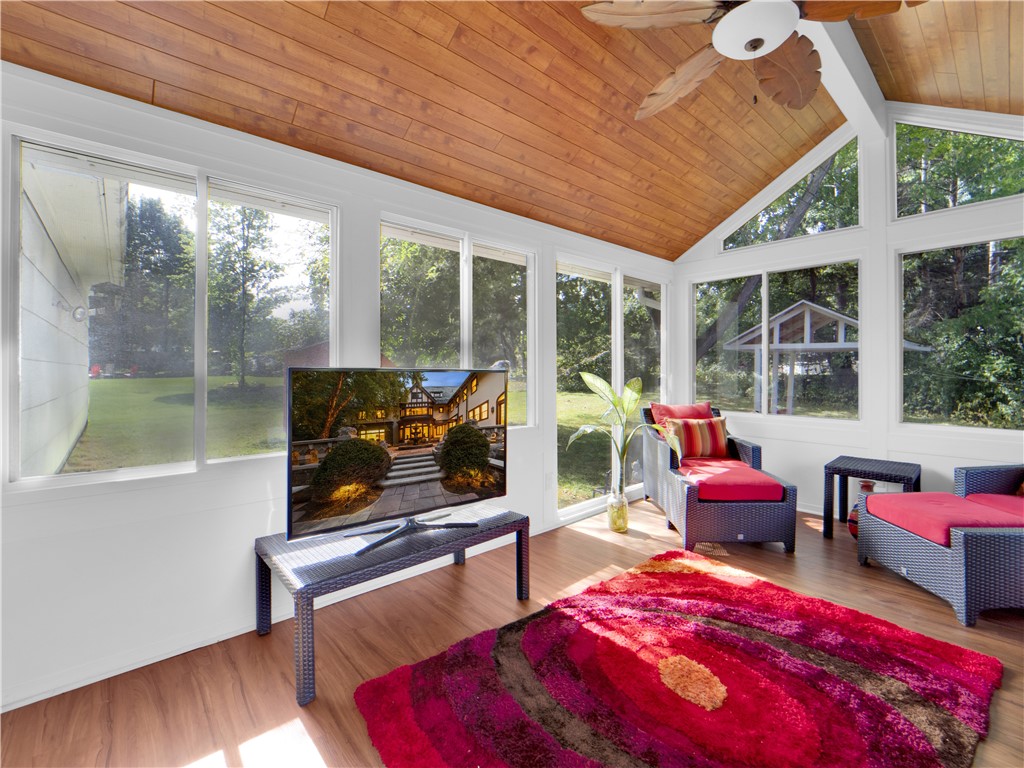 7 Winnermere Circle Perinton, NY 14450 - Photo 14 of 36