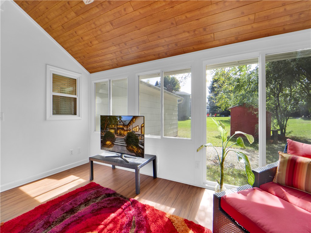 7 Winnermere Circle Perinton, NY 14450 - Photo 15 of 36