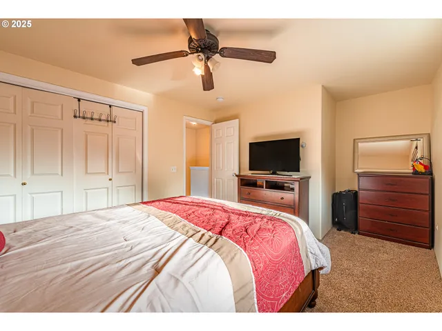 $275,000 | 769 River Road, Eugene, OR 97404