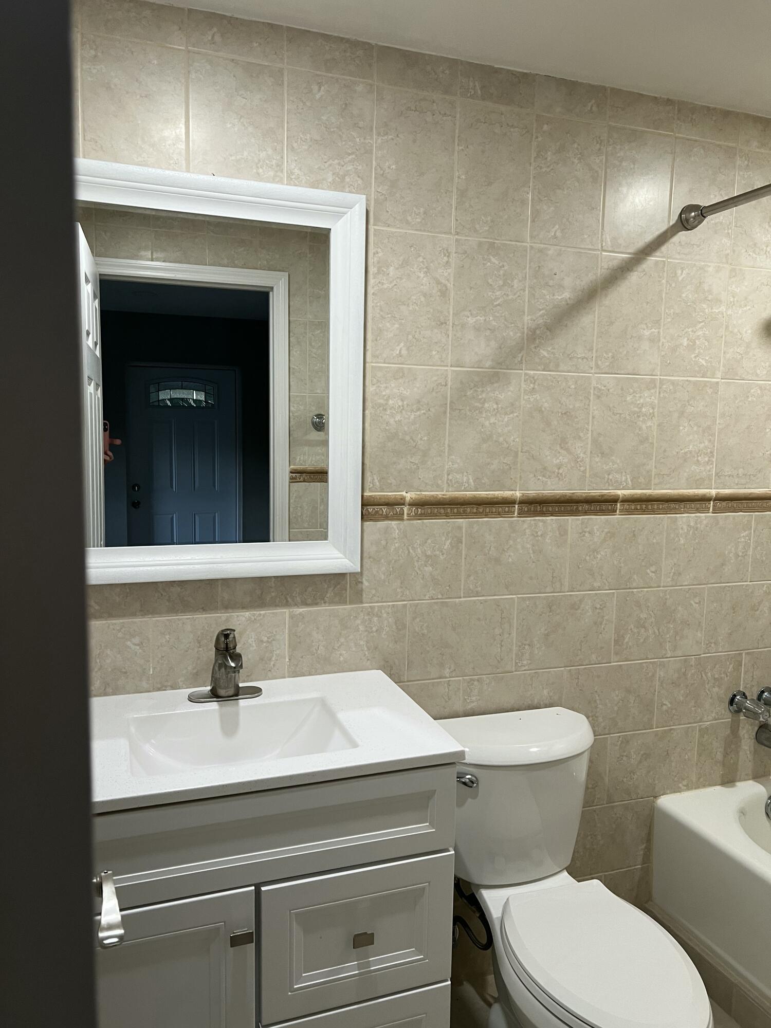 267 Flanders F Delray Beach, FL 33484 - Photo 9 of 20 IMG_2089 2