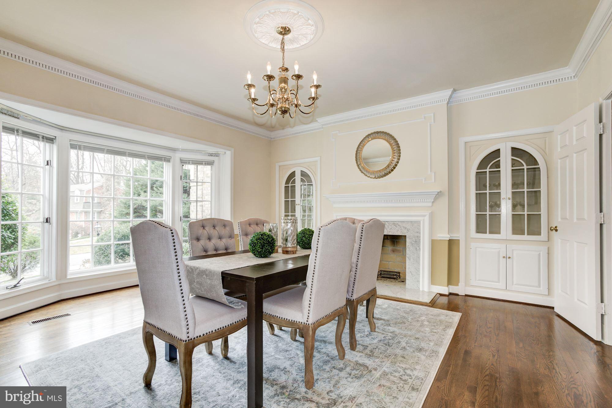10505 Gainsborough Road Potomac, MD 20854 - Photo 7 of 35