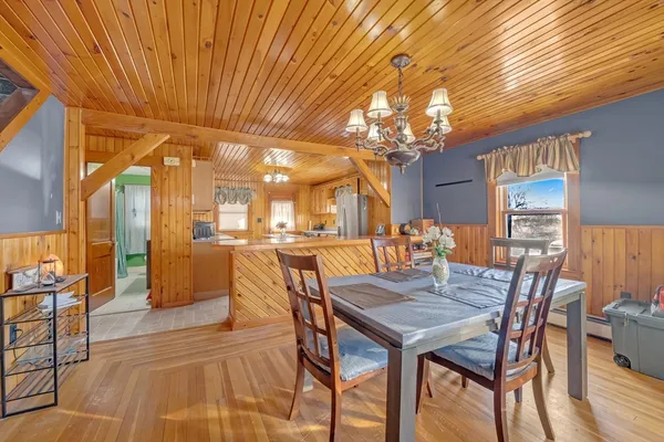 $455,000 | 72 Youngs Road, Lunenburg, MA 01462