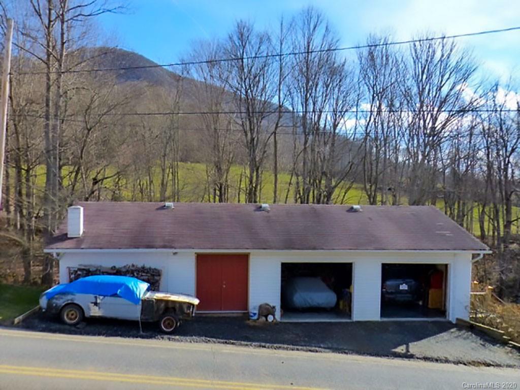 402 Pine Root Branch Road Bakersville, NC 28705 - Photo 12 of 23 Gallery Image 12