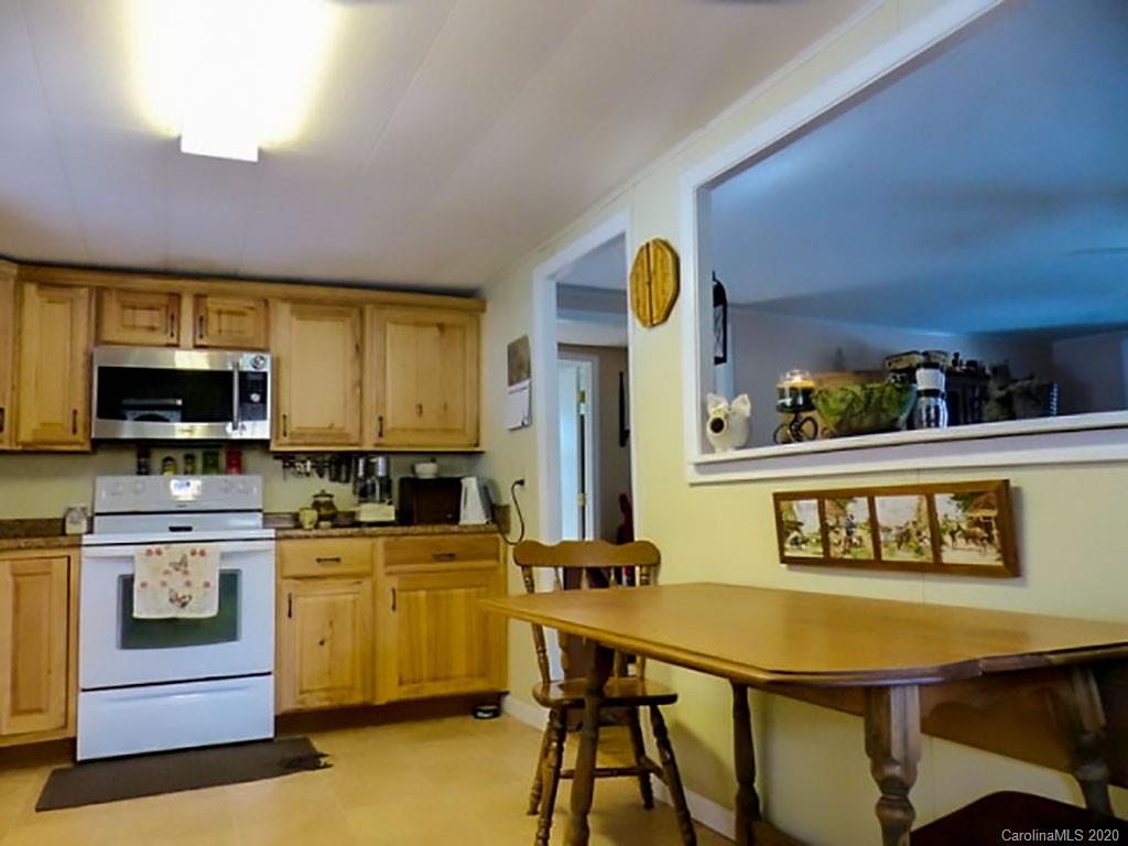 402 Pine Root Branch Road Bakersville, NC 28705 - Photo 3 of 23 Gallery Image 3