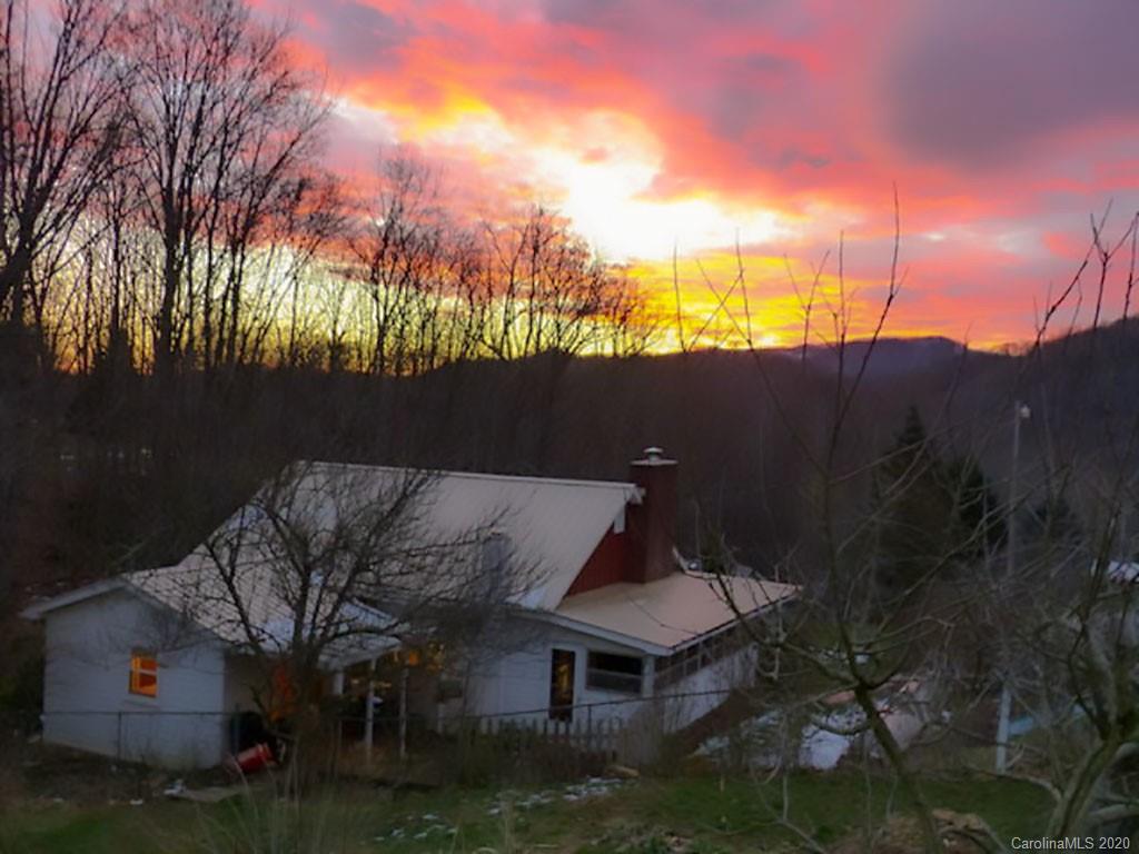 402 Pine Root Branch Road Bakersville, NC 28705 - Photo 23 of 23 Gallery Image 23
